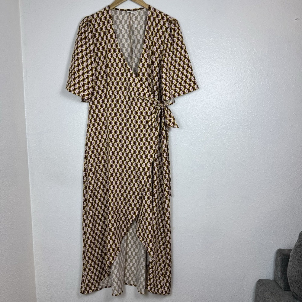 Silk And Salt Retro Geometric Wrap Dress Women's Medium Brown Pink Journey Maxi